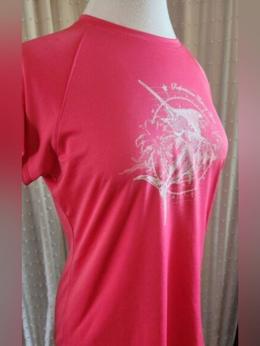 Columbia Sportsweae Co Short Sleeve Omni-Shade Tee in Hot Pink w fish design
